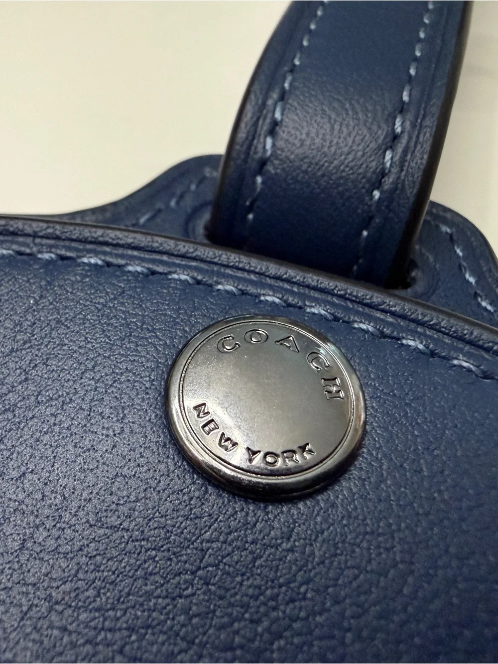COACH Whipstitch Navy and Chalk Leather Passport Holder and Luggage Tag Set